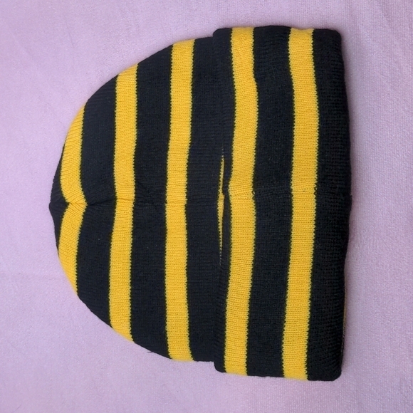 Petals and Peacocks Yellow and Black Bumblebee Stripe Knit Beanie Hat One Size - Picture 2 of 3